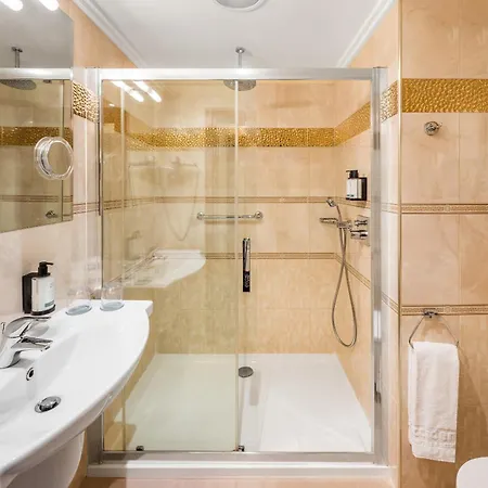 Occidental Wilson Prag